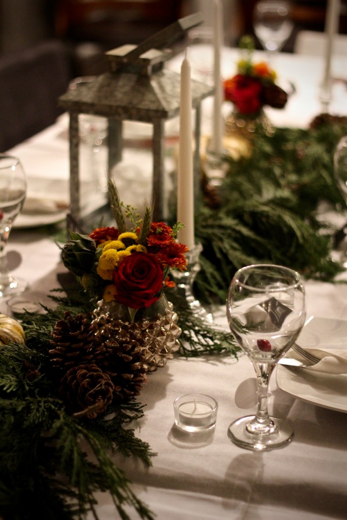 Friendsgiving table