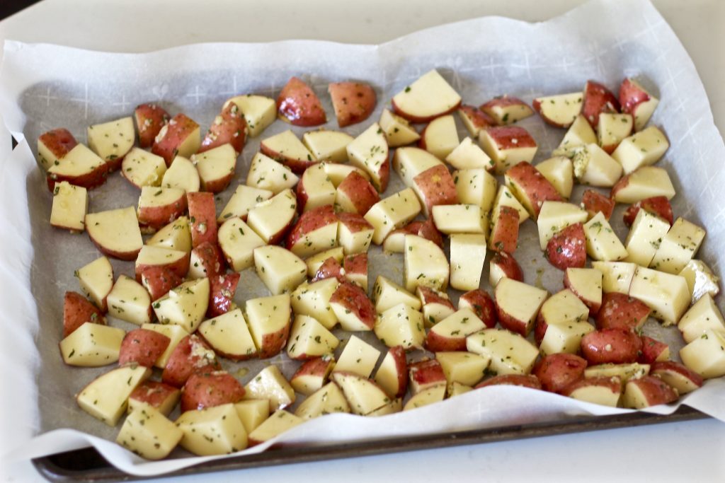 crispy garlic herb roasted potatoes