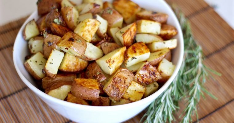 Crispy Garlic Herb Roasted Potatoes